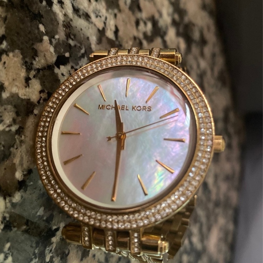 Beautiful MK watch mother of pearl